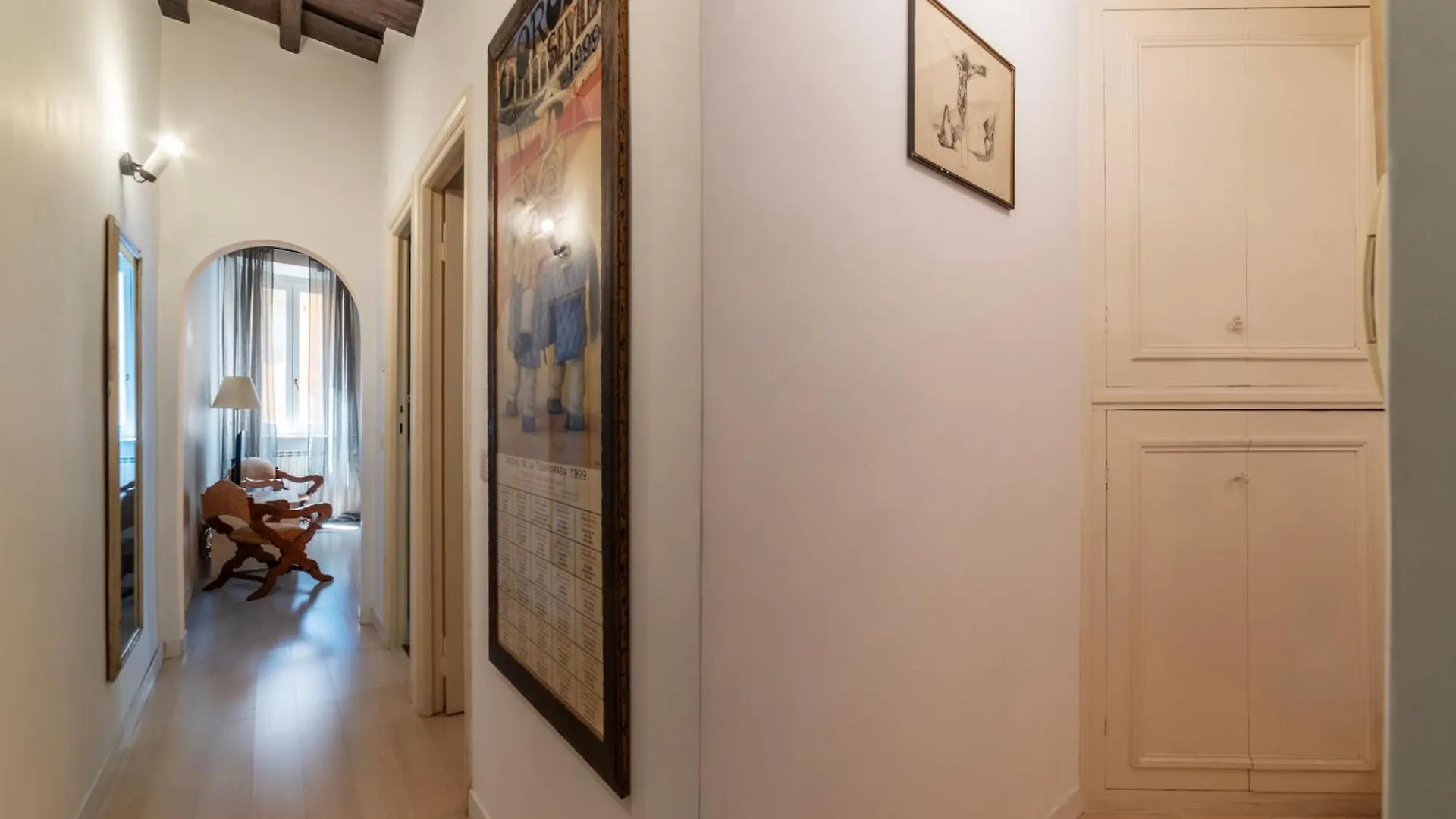 Fori Imperiali Pretty Apartment Rome
