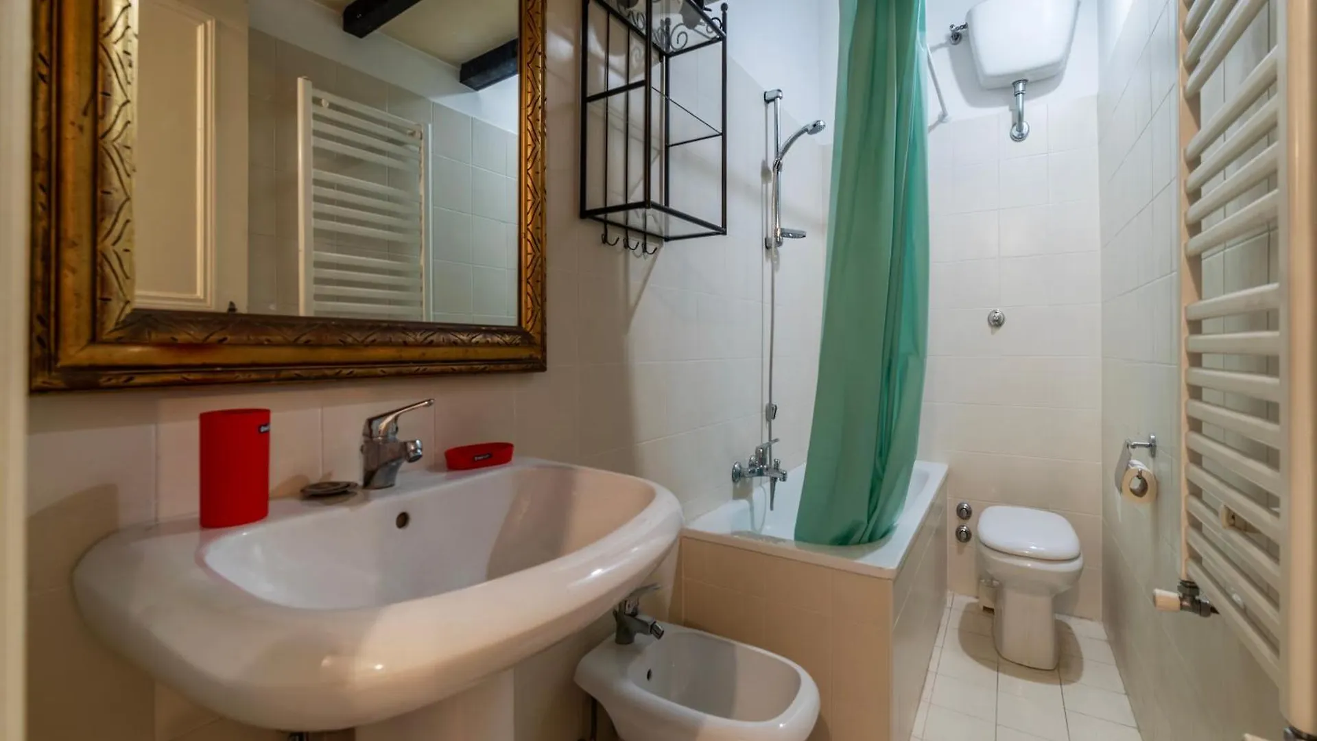 Fori Imperiali Pretty Apartment Rome