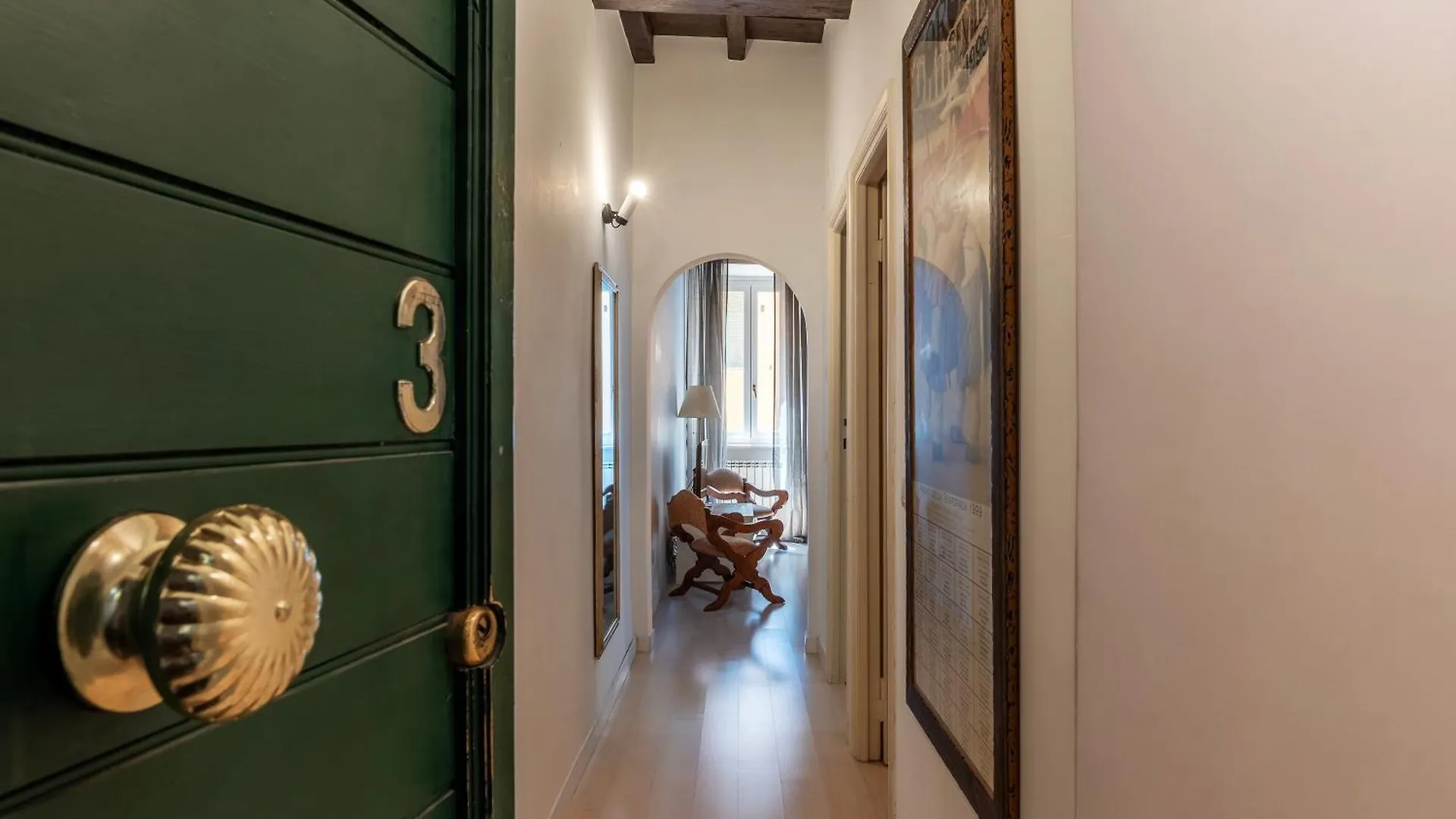 Fori Imperiali Pretty Apartment Rome